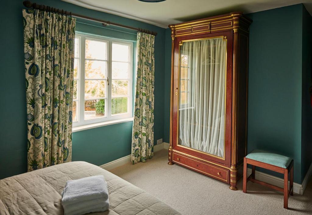 Colston Bassett Martin Arms Bed & Breakfast エクステリア 写真